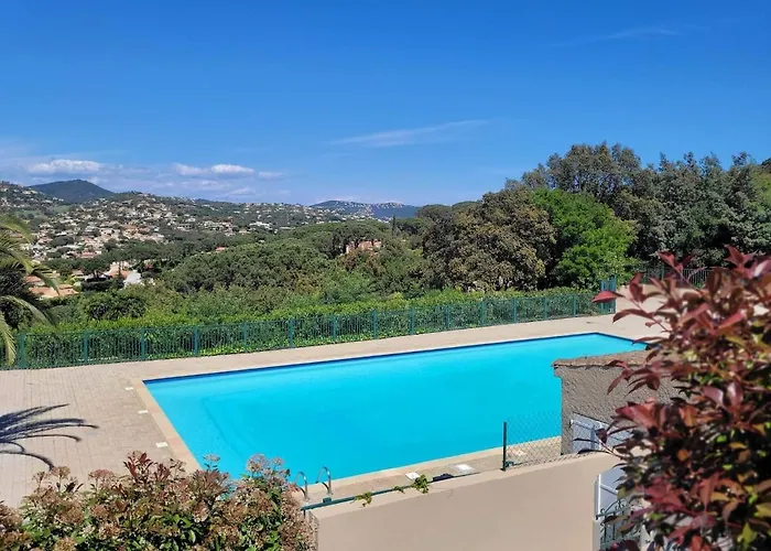 Au Calme Vue Panoramique Maxime Villa Sainte-Maxime